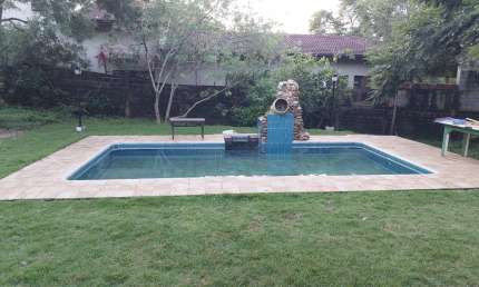 Vendo terreno 610m2 com piscina recém construída no Condomínio Colibri 