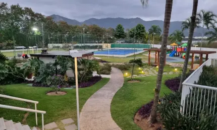 Belíssimo apartamento mobiliado no alphagrenn barra da tijuca