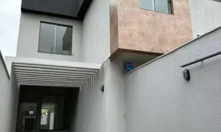 Casa com 3 quartos à venda no Parque Xangri-Lá, Contagem 