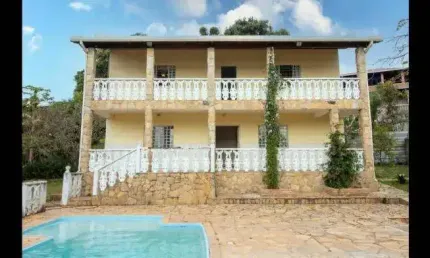 Casa com 4 quartos à venda no Solar do Madeira, Contagem 