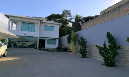 Casa com 3 quartos à venda no Colonial, Contagem 