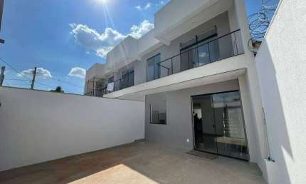 Casa com 3 quartos à venda no Parque Xangri-Lá, Contagem 