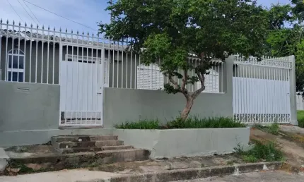 Excelente Oportunidade! Casa de 3 Quartos (1 Suíte) – Localização Privilegiada