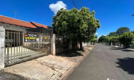 Casa com 4 quartos à venda no Jardim Nobre, Rolândia 