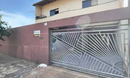 Casa com 3 quartos à venda no Jardim Santo Eduardo, Rolândia 