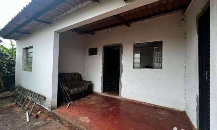 Casa com 2 dormitórios à venda, 61 m² por R$ 180.000,00 - Jardim das Flores - Rolândia/PR