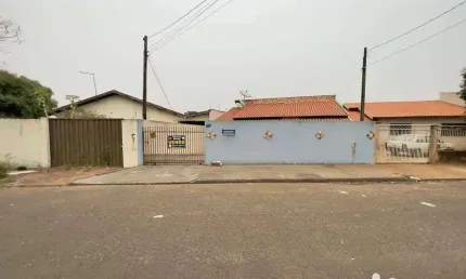 Casa com 2 dormitórios à venda, 113 m² por R$ 290.000,00 - Conjunto Habitacional San Tiago - Rolândia/PR
