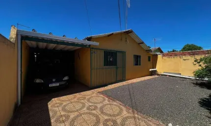 Casa com 3 dormitórios à venda, 105 m² por R$ 270.000,00 - Conjunto Habitacional Domingos O Neves - Rolândia/PR