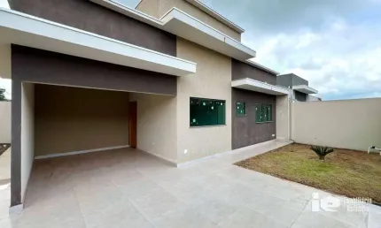 Casa com 3 dormitórios à venda por R$ 525.000 - Jardim Roland - Rolândia/PR