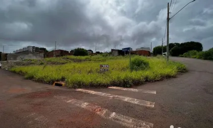 Terreno à venda, 281 m² por R$ 85.000 - Jardim Monterei - Rolândia/PR