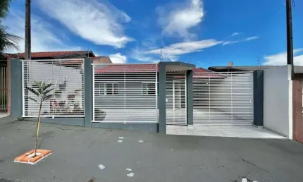 Casa com 3 dormitórios à venda, 132 m² por R$ 380.000,00 - Jardim Nobre IV - Rolândia/PR