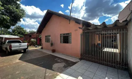 Casa com 2 dormitórios à venda, 91 m² por R$ 200.000 - Jardim do Lago - Rolândia/PR