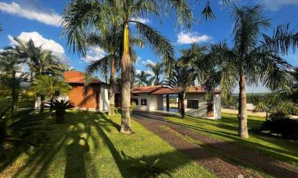 Casa com 3 dormitórios à venda, 326 m² por R$ 3.500.000,00 - Condomínio Costa do Sol - Rolândia/PR