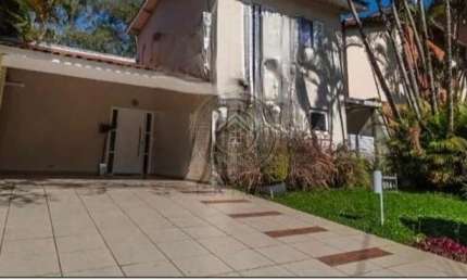 Residencial Alpha 05 - Casa com Estilo Sofisticado – Alphaville 05 | Santana de Parnaíba/SP