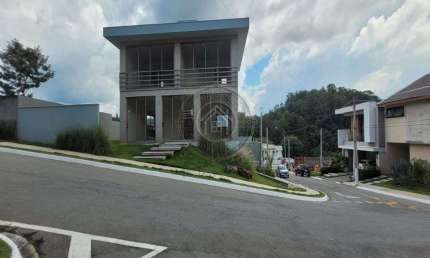 Villa Verde - Casa Nova com Estrutura de Alta Performance no Condomínio Villa Verde – Jundiaí/SP – 266 m² | 2 Suítes