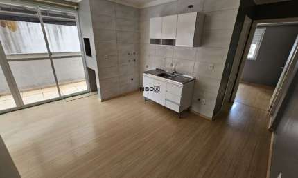 INBOX CIA IMOBILIÁRIA VENDE APTO SEMIMOBILIADO COM 01 QUARTO COM 33,08M² PRIVATIVOS E AMPLO TERRAÇO NO BAIRRO BORGO NA CIDADE DE BENTO GONÇALVES