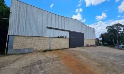 INBOX CIA IMOBILIÁRIA ALUGA PAVILHÃO COM 1350M² NO BAIRRO SÃO VENDELINO NA CIDADE DE BENTO GONÇALVES
