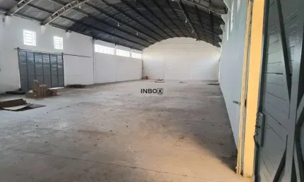 Inbox cia imobiliária aluga - pavilão em pinto bandeira.