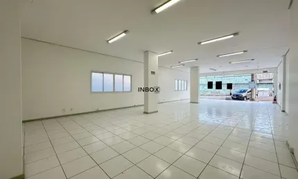 INBOX CIA IMOBILIÁRIA ALUGA - SALA COMERCIAL NO CENTRO DE BENTO GONÇALVES.