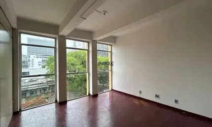 IMOBILIARIA INBOX CIA ALUGA - Sala Comercial no bairro Centro