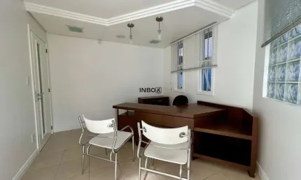 INBOX CIA IMOBILIÁRIA ALUGA - Sala Comercial no Centro de Bento Gonçalves
