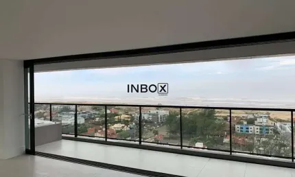 INBOX VENDE apartamento com 4 suítes, 3 vagas, vista para o mar, com 220m² privativos, na Pria da Torres - RS.