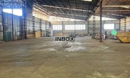 INBOX CIA IMOBILIARIA ALUGA - Pavilhão com 2000 m² no Maria Goretti.