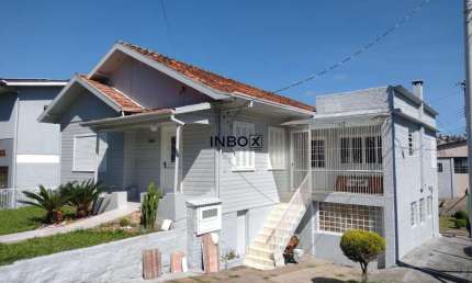 INBOX CIA IMOBILIÁRIA ALUGA - Casa comercial no bairro Borgo de Bento Gonçalves com ótima localização, próxima ao Padaria Primazzia.