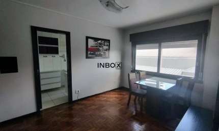 INBOX CIA IMOBILIARIA VENDE - Apartamento de três dormitórios no Bairro Planalto.