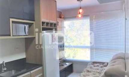 INBOX CIA IMOBILIÁRIA VENDE - Apartamento de dois quartos com um box de garagem MOBILIADO.