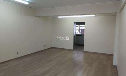 INBOX CIA IMOBILIÁRIA ALUGA: Sala comercial no centro de Bento Gonçalves.