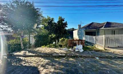 INBOX CIA IMOBILIÁRIA VENDE - Terreno de 12x30 SANTA HELENA.