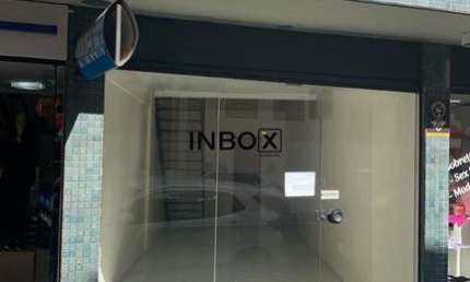 INBOX CIA IMOBILIARIA ALUGA, SALA COMERCIAL NO CENTRO DE CARLOS BARBOSA