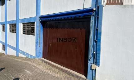 INBOX CIA IMOBILIÁRIA ALUGA EM BENTO GONAÇLVES - SALA COMERCIAL NO BAIRRO LICORSUL COM 900 M2.
