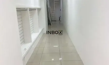 INBOX CIA IMOBILIÁRIA ALUGA - Sala comercial NO CENTRO.