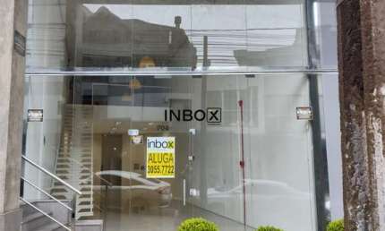 INBOX CIA IMOBILIÁRIA ALUGA EM BENTO GONÇALVES - Sala comercial com 164 m² no Centro.