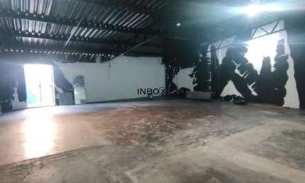 INBOX CIA IMOBILIÁRIA ALUGA - Sala Comercial térrea de fundos na Travessa três de Outubro, 120.