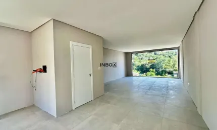 INBOX CIA IMOBILIÁRIA ALUGA - SALA COMERCIAL EM TUIUTI EM BENTO GONÇALVES.