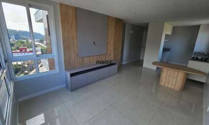 INBOX CIA IMOBILIÁRIA VENDE APARTAMENTO SEMIMOBILIADO COM 02 DORMITÓRIOS E 02 BOXES NO BAIRRO BORGO