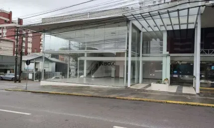 AMPLA SALA COMRCIAL DE ESQUINA NO BAIRRO CIDADE ALTA EM BENTO GONÇALVES