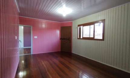 CASA COM 4 QUARTOS NO BAIRRO SÃO ROQUE EM BENTO GONÇALVES