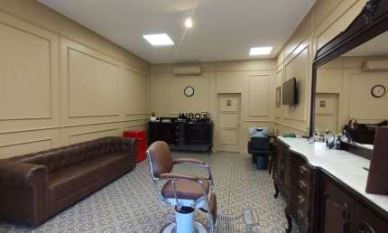 SALA COMERCIAL TOTALMENTE REFORMADA NO BAIRRO BORGO EM BENTO GONÇALVES