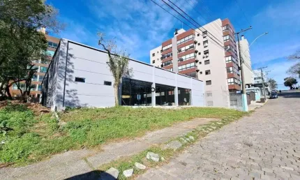Inbox cia imobiliária aluga sala térrea com 625m² no bairro humaitá em bento gonçalves