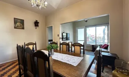INBOX CIA IMOBILIÁRIA ALUGA - Casa parte superior com 3 quartos na Cidade Alta.