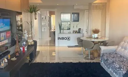 Amplo apartamento semi mobiliado de 3 quartos mais dependência com banheiro