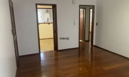 Inbox cia imobiliária aluga - apartamento de três quartos com suíte e um box de garagem no maria goretti.