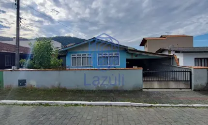 Terreno frente duas ruas localizado no bairro Gravatá em Navegantes SC