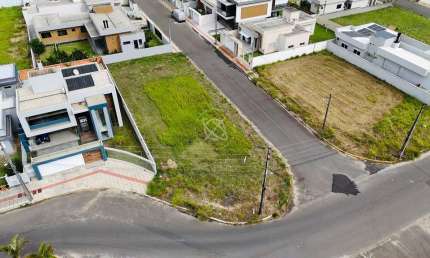 Terreno à venda na Rua Portugal, Caverazinho, Araranguá