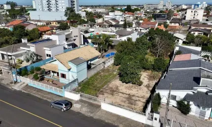 Amplo terreno Comercial ou Residencial no bairro Cidade Alta