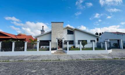 Casa com 3 quartos à venda na Rua Dona Adelaide Furtado, 498, Vila São José, Araranguá